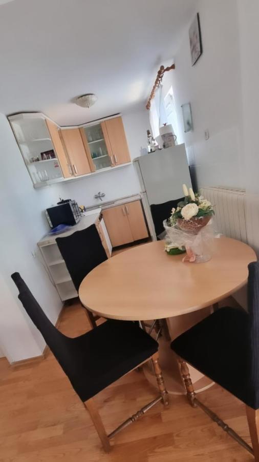 Apartman Antea โอโทชาส ภายนอก รูปภาพ