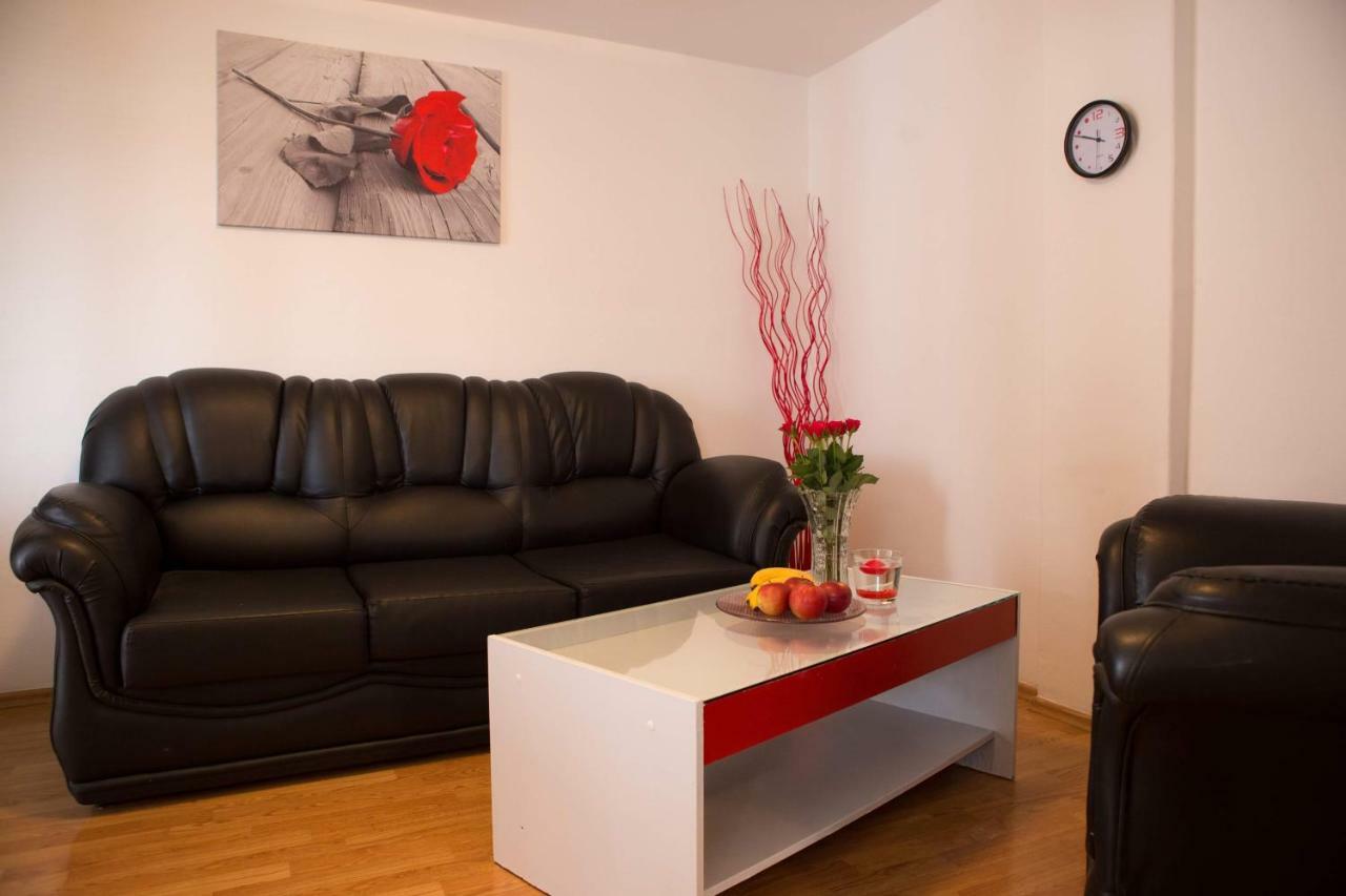 Apartman Antea โอโทชาส ภายนอก รูปภาพ