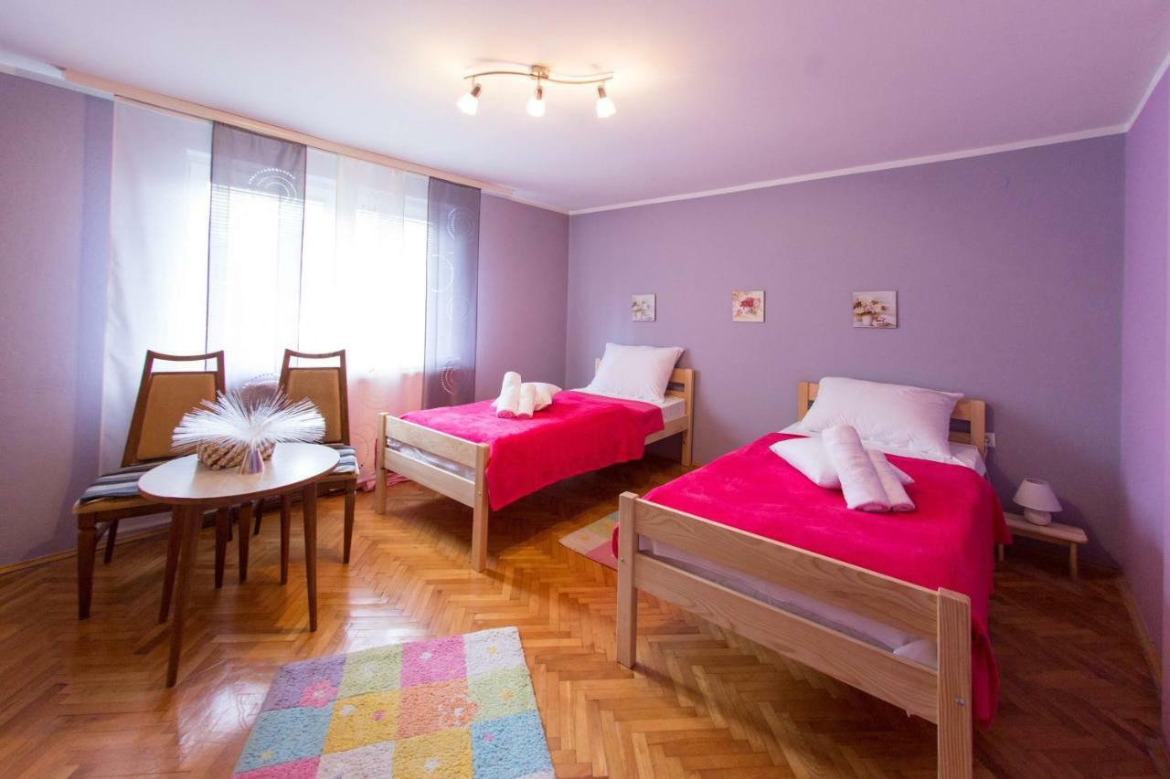 Apartman Antea โอโทชาส ภายนอก รูปภาพ